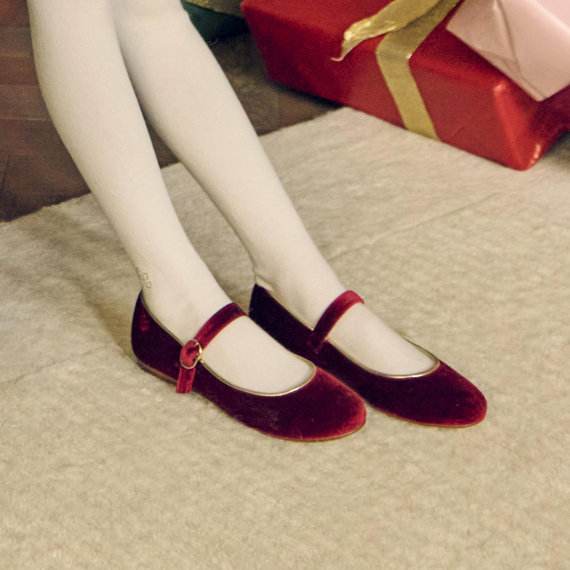 Girls Green Velvet Mary Jane Shoes - View 2