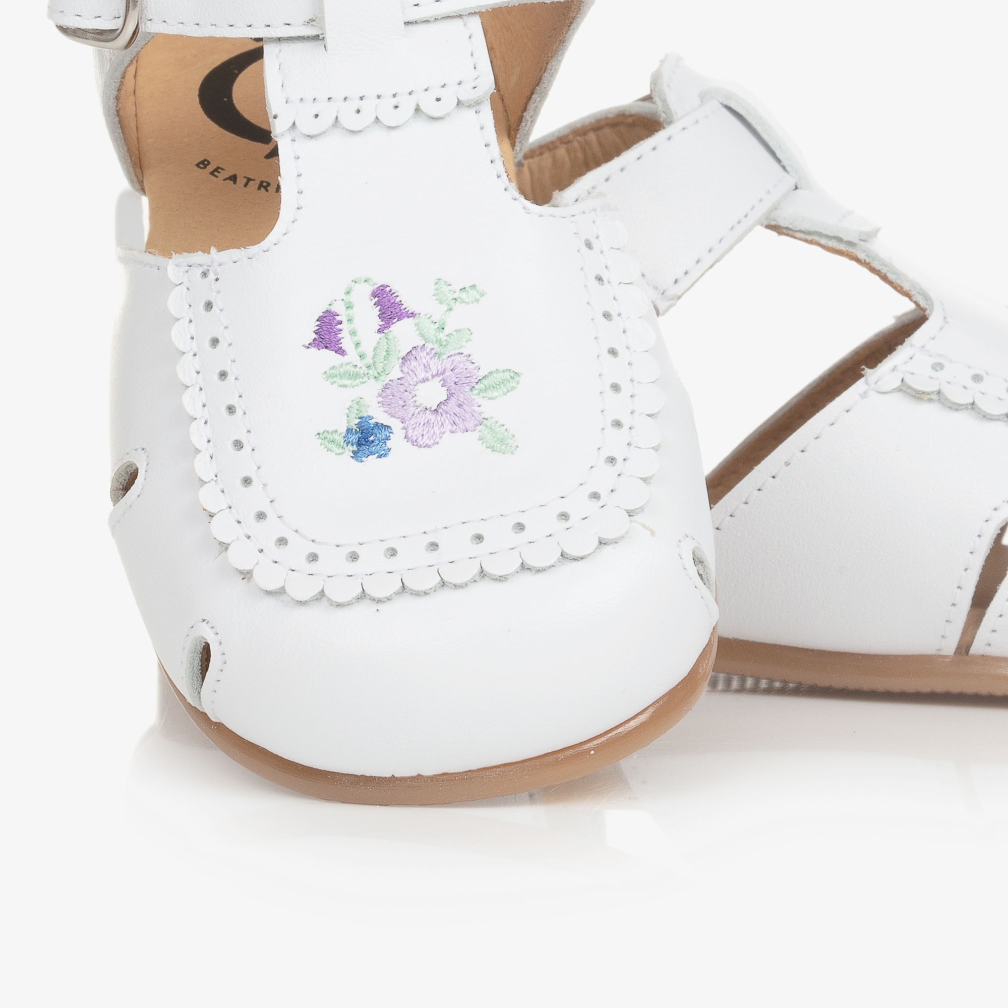 Girls White Embroidered Floral Leather Shoes - View 5