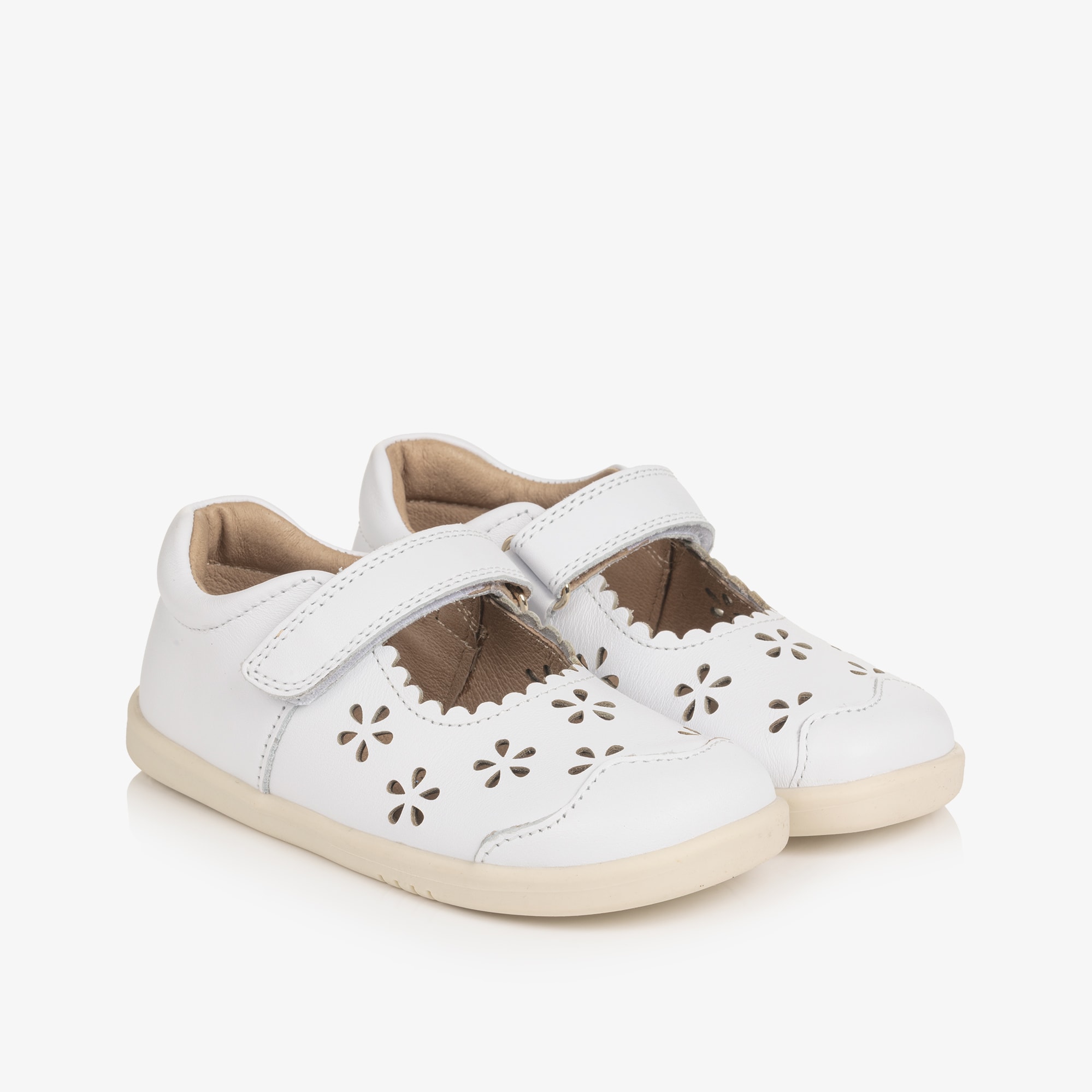 Girls White Leather Shoes with Cut-Out Detailing - View 1