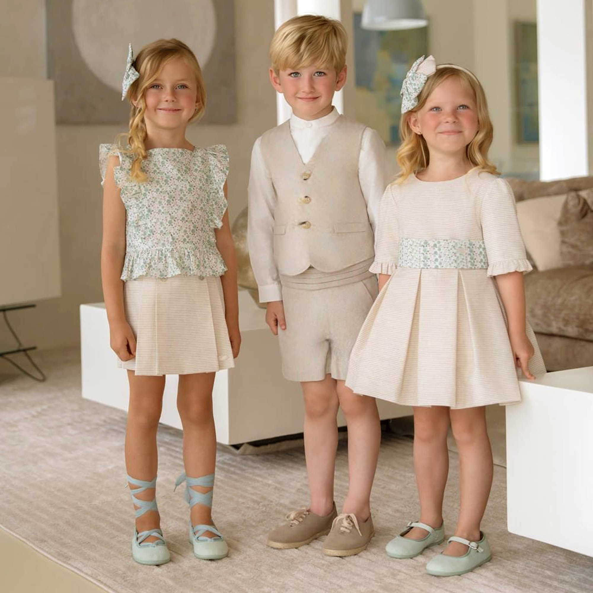Boys Beige Waistcoat & Shorts Suit - View 2