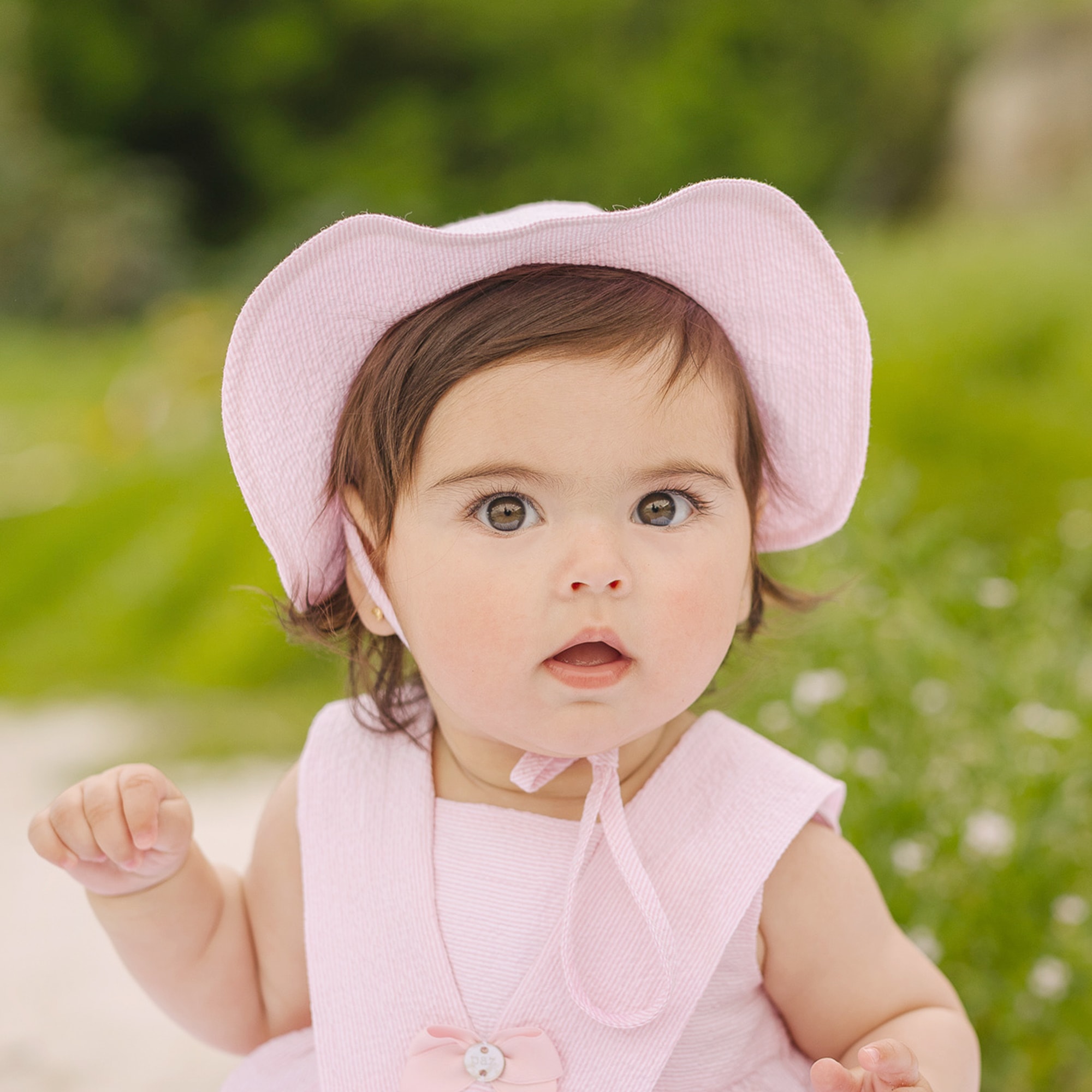 Baby Girls Pink Striped Cotton Seersucker Sun Hat - View 2