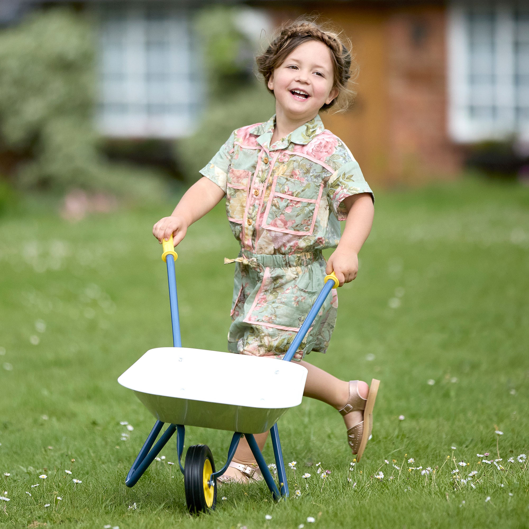 Little Gardener's Wheelbarrow (75cm) - View 2